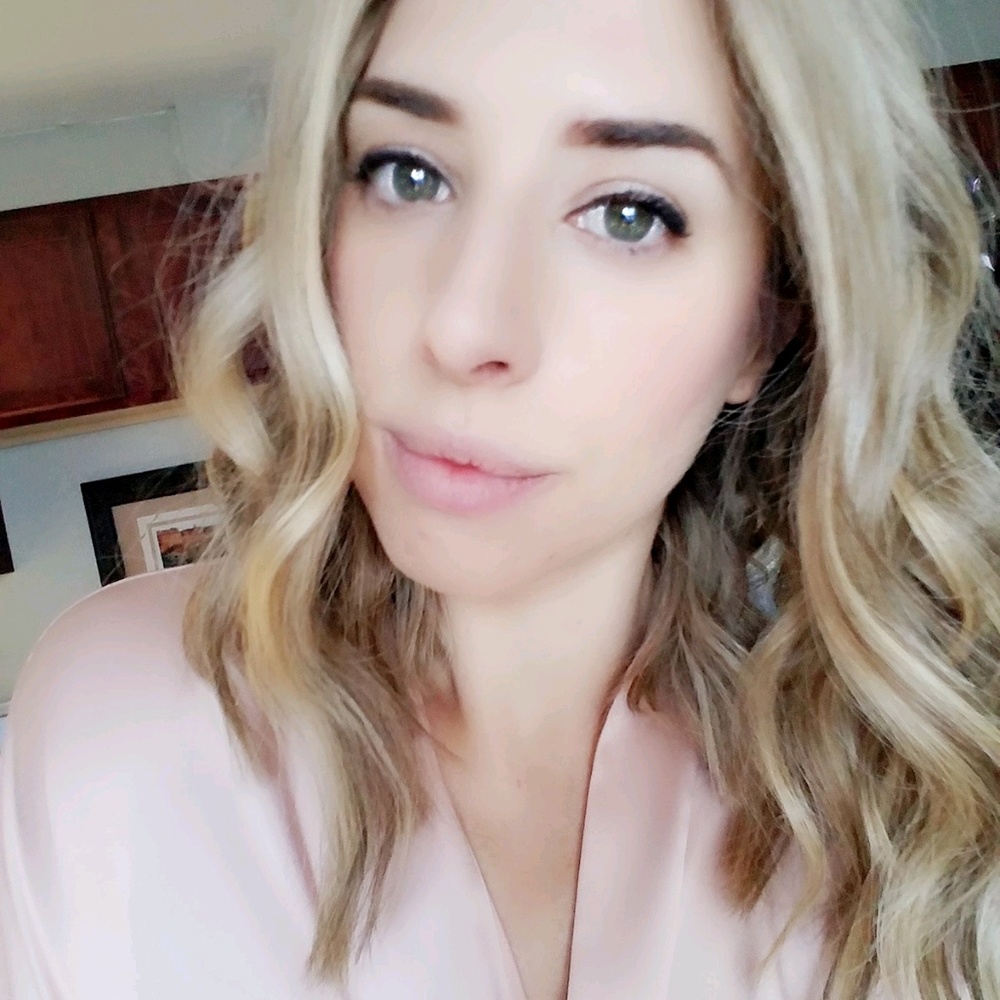 Meet your Posher, Allison